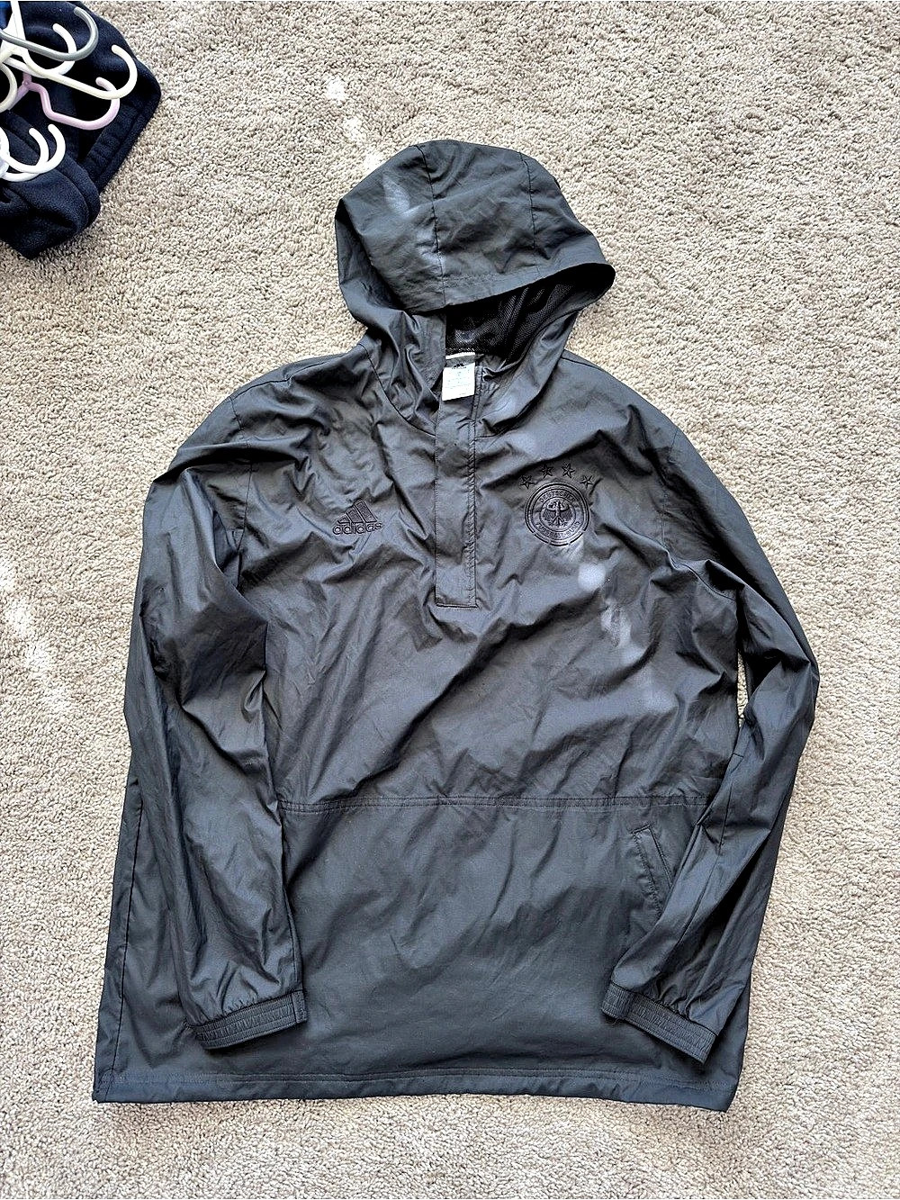 adidas Men's Hooded Windbreaker Size Large Black